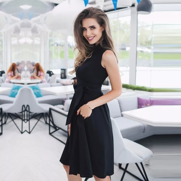 Black Semi Formal Dress - Picture 2 of 5